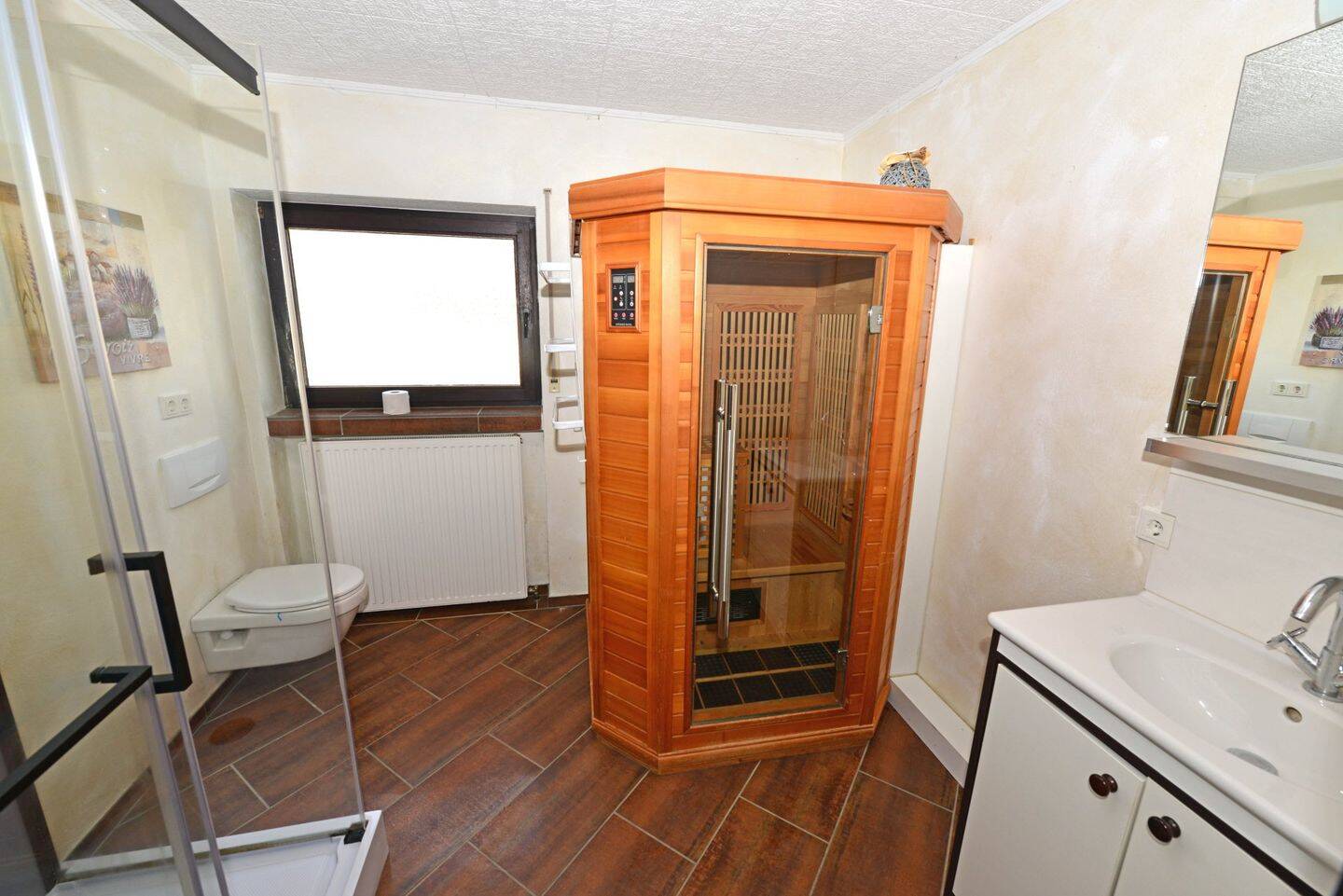 Großzügige 3-Zimmer-Erdgeschosswohnung mit Kamin – Hennef (Sieg) – Vorschaubild 3