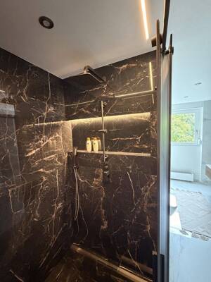 Ruhig, neu & exklusiv - 3-Zi-Whg mit Designerküche & Marmorbad - Ihr neues Zuhause im Grünen – 81243 München – Vorschaubild 4