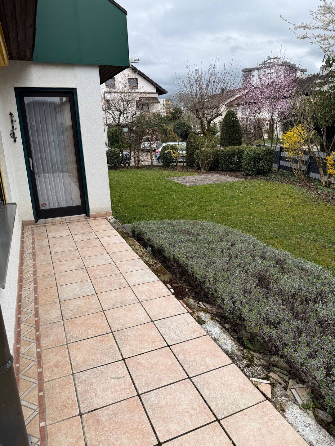 freistehendes EFH mit ELW in bester Wohnlage in Rheinfelden-Nollingen – Rheinfelden (Baden) – Vorschaubild 4