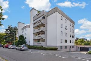Vermietete 2-Zimmer-Wohnung (75 m²) mit XL-Balkon & Tiefgarage - Ideal für spätere Eigennutzer
