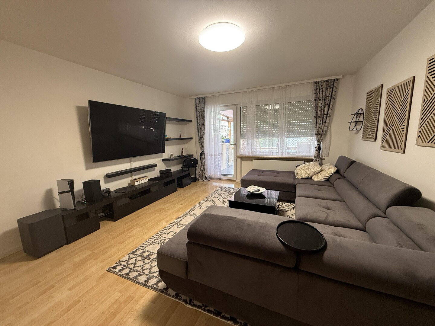 ** 1 von 8 WG-Zimmer ** in einem modernisiertes Reiheneckhaus in Kaufbeuren – Kaufbeuren – Vorschaubild 8