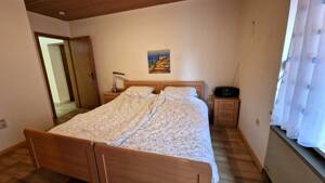 Oberforstbach! Freistehendes Zweifamilienhaus mit großer Garage und pflegeleichtem Grundstück – 52076 Aachen – Vorschaubild 9