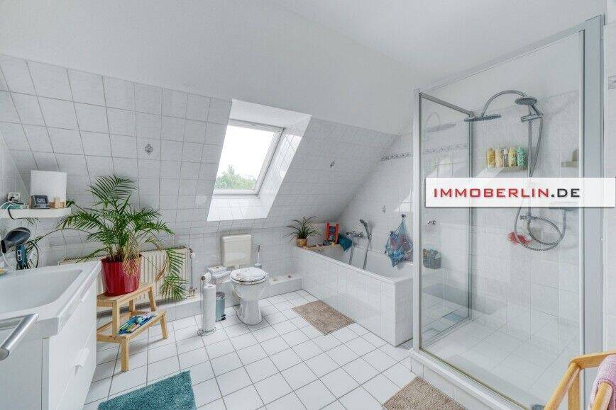 IMMOBERLIN.DE - Wunderbares Haus mit Südwestgarten in familienfreundlicher Lage – Velten – Vorschaubild 5