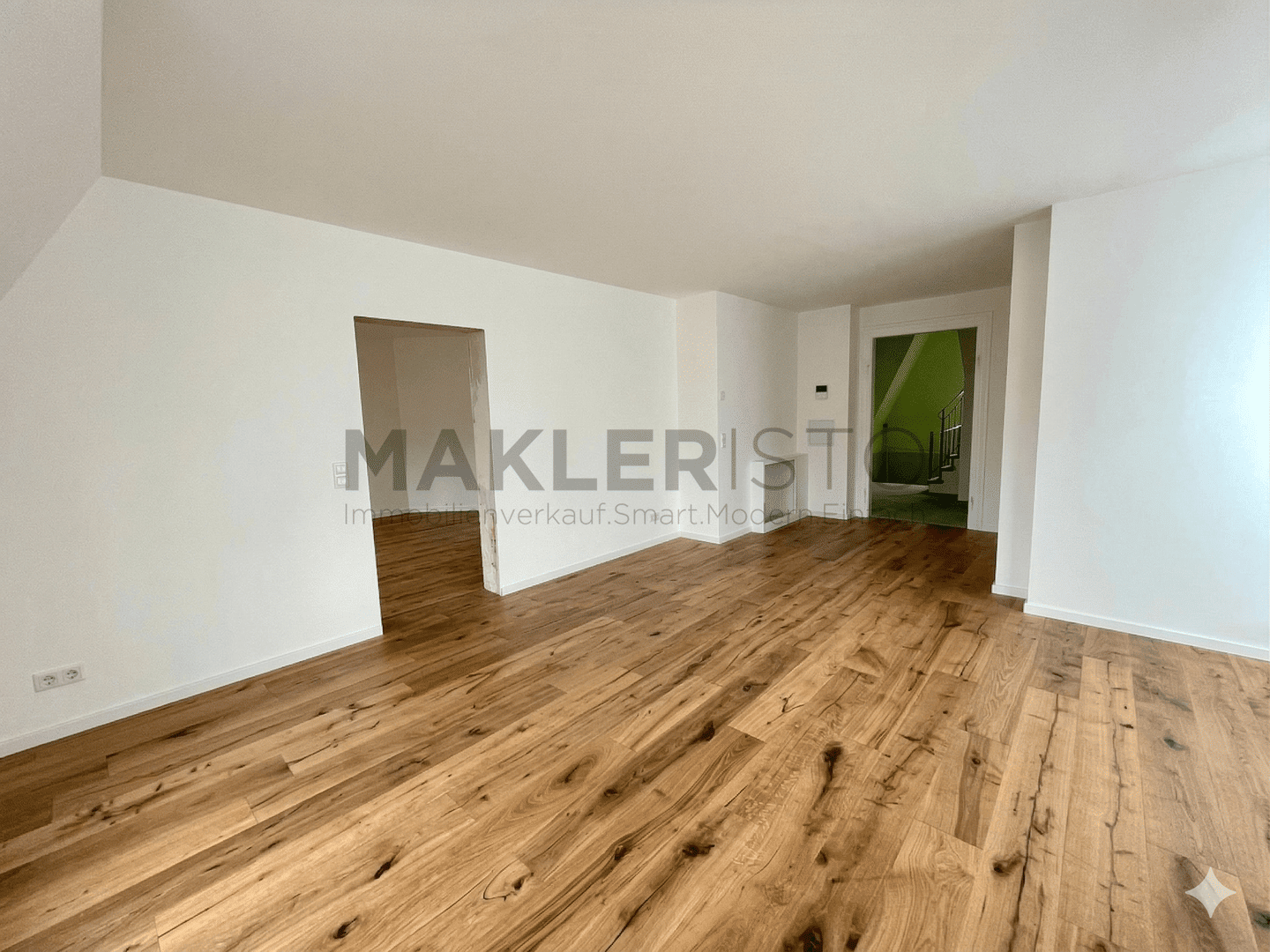 **Erstbezug: 2-Zimmer-Dachgeschosswohnung mit EBK & Fußbodenheizung** – Dresden – Vorschaubild 2