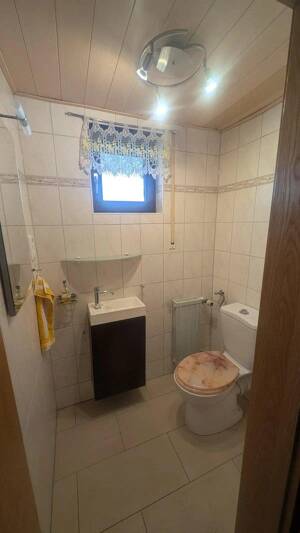Provisionsfrei in Darmstadt-Arheilgen: 6-Zimmer-Familienhaus mit Garage & neuem Dach – 64291 Darmstadt – Vorschaubild 6