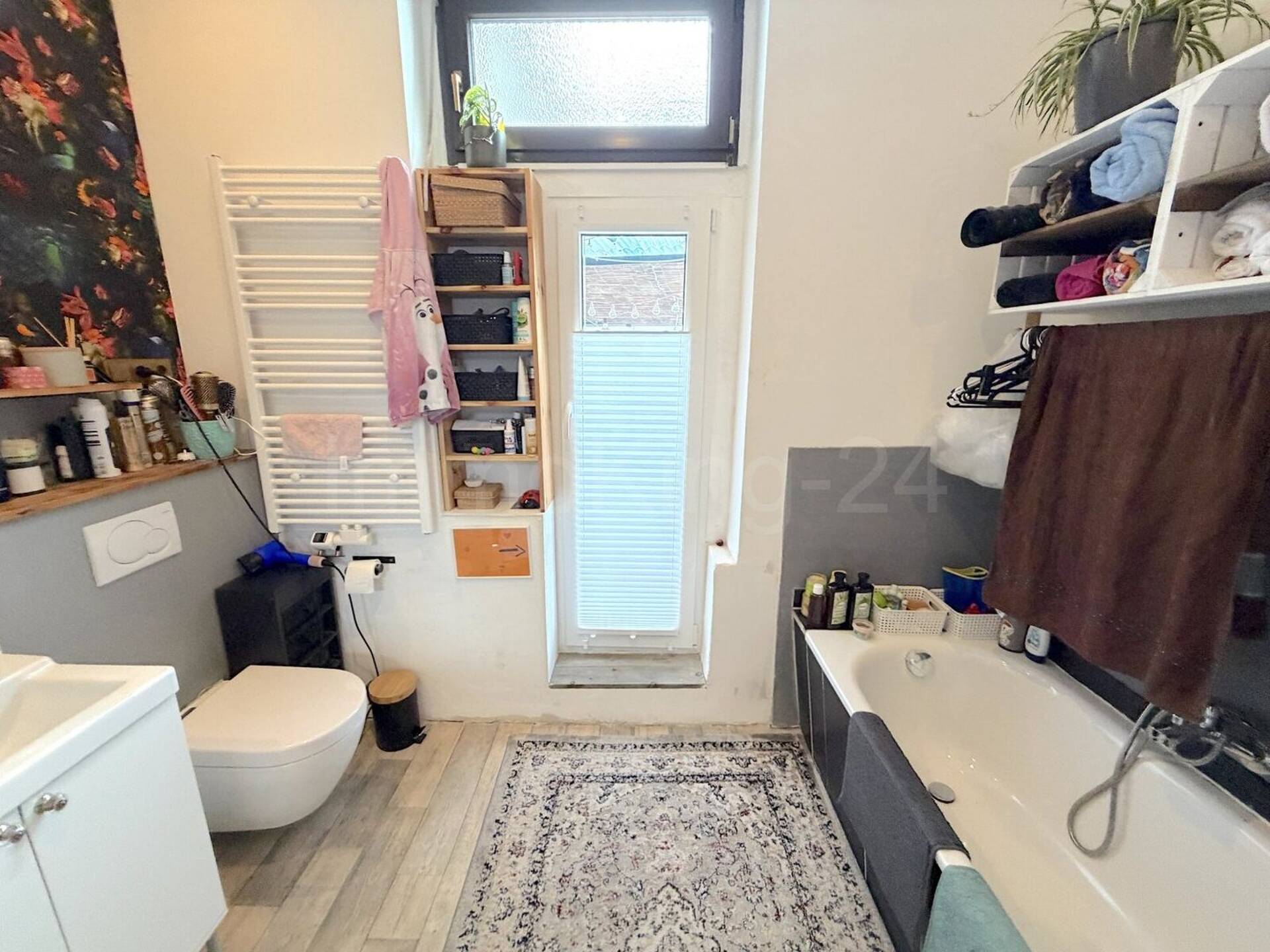 Haus in 47805 Krefeld mit 449 m² kaufen