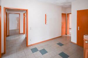 Charmanter Bungalow mit Sanierungsbedarf auf großzügigem Erbpachtgrundstück! – 33739 Bielefeld – Vorschaubild 3