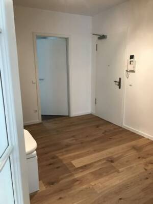 Befristete Vermietung (ca. 1 Jahr): 121 m² 3-Zimmer-Wohnung mit 36 m² Süd-Terrasse im Frankfurter Westend-Nord – 60323 Frankfurt am Main – Vorschaubild 4