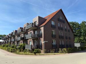 Schicke moderne und geräumige Wohnung mit Balkon KFW 40