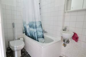 Kompakte Eigentumswohnung mit Süd-Balkon in Berlin Wilmersdorf – 14197 Berlin – Vorschaubild 4