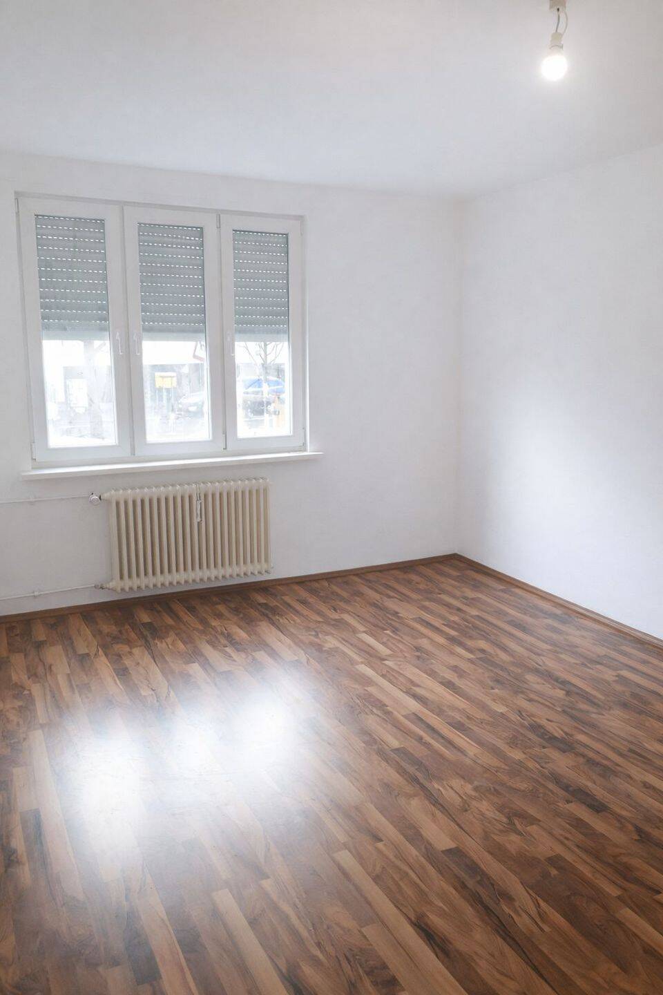 Bezugsfreies Studio nahe Kudamm – Berlin – Bild 1 von 6