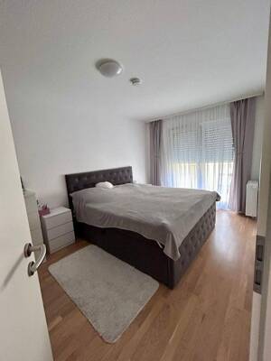 Moderne 2-Zimmer-Neubauwohnung mit hochwertiger EBK - Stilvoll wohnen in bester und ruhiger Lage – 90408 Nürnberg – Vorschaubild 3