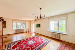 Bezugsfrei: Wohnung mit Loggia und Gemeinschaftsparkplatz in Berlin-Zehlendorf – 14167 Berlin – Vorschaubild 2