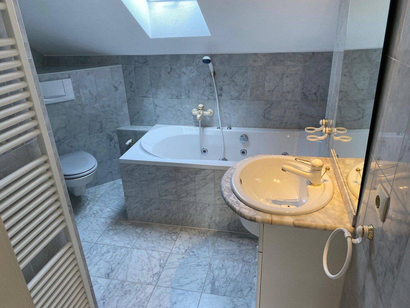 freistehendes Haus, Seesicht, Garten und Pool – Bodman-Ludwigshafen – Vorschaubild 6