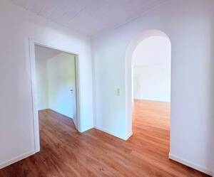 Renovierte familienfreundliche Wohnung mit Garten in Bitburg – 54634 Bitburg – Vorschaubild 7