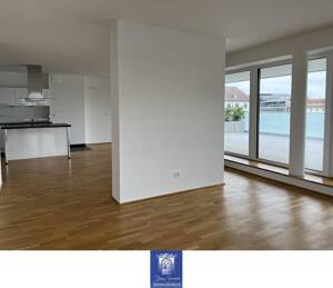 Stilvolle Wohnung mit viel Platz, zwei Bädern und umlaufender Terrasse! – 1067 Dresden – Vorschaubild 5