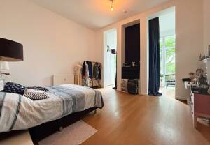 Stuckdecken, Wintergarten, Einbauküche - 3-Zimmer-Wohnung mit besonderer Ausstattung – 28203 Bremen – Vorschaubild 5