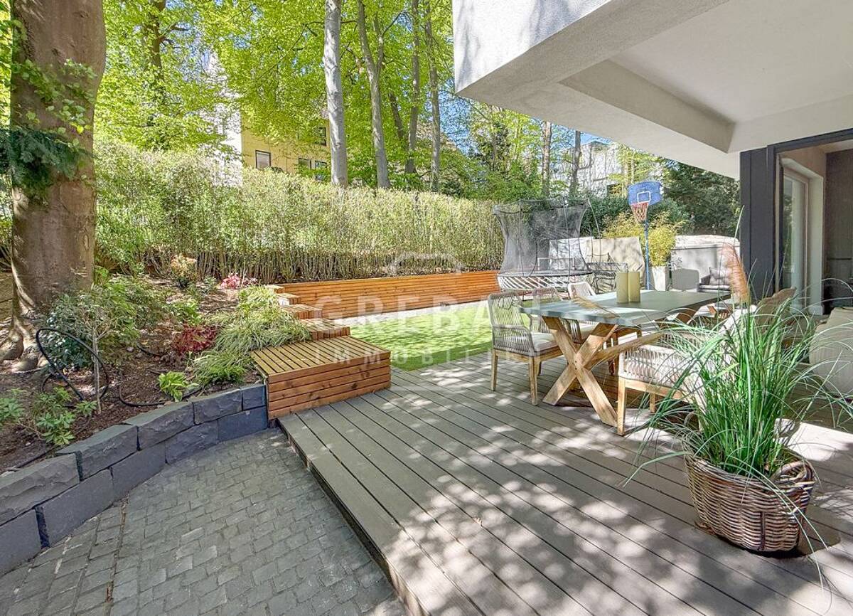 Moderne Doppelhaushälfte mit Energieeffizienzklasse A im schönen Blankenese – 22587 Hamburg – Bild 1 von 8
