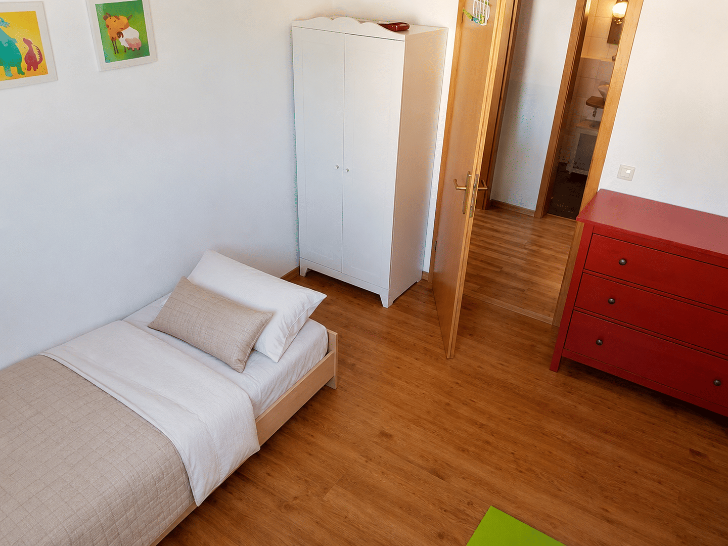 93 m² Wohnkomfort in Ingolstadt-West - 2 Balkone, 2 Bäder, Aufzug und TG-Stellplatz – Ingolstadt – Vorschaubild 6