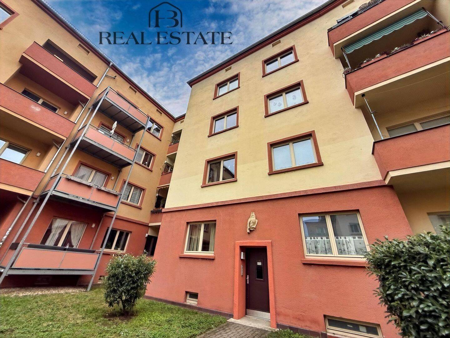 Gemütliche 2-Zimmer-Wohnung in bester Lage von Stadtfeld Ost!