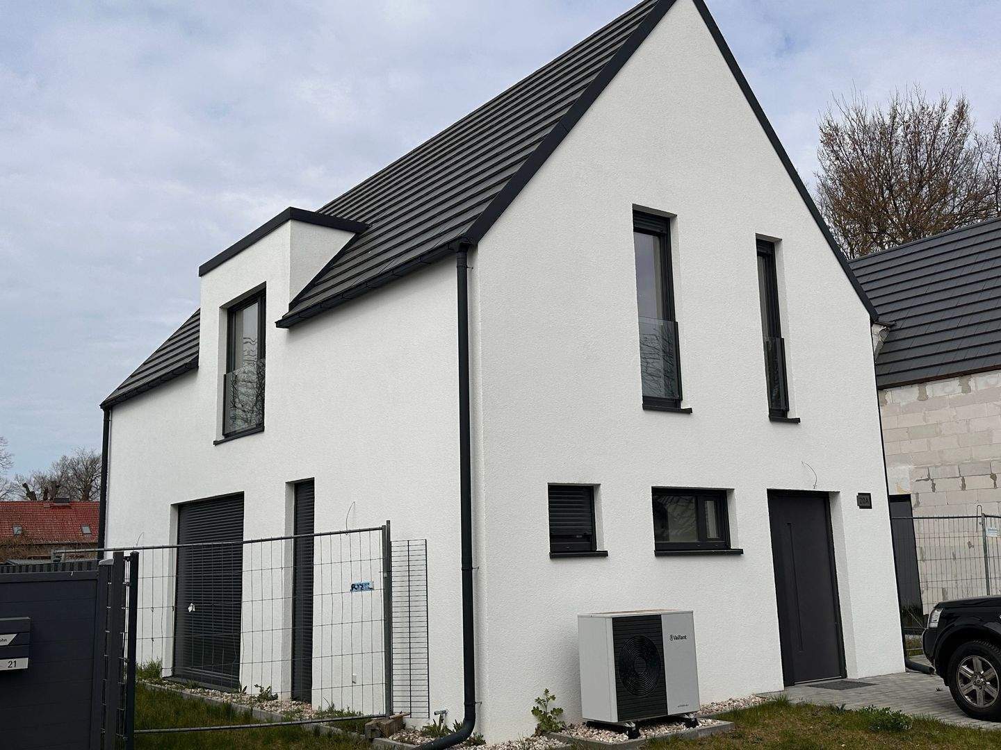 Erstbezug: Hochwertiges Einfamilienhaus mit modernem Wohnkomfort – Königs Wusterhausen – Vorschaubild 2