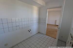 Helle 2-Raum-Wohnung mit Balkon, Bad mt Wanne – 4178 Leipzig – Vorschaubild 5