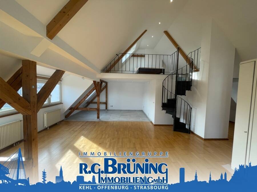 Luxuriöse Wohnung mit Galerie in Kehl-Zentrum