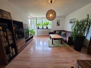 Sofortiger Einzug möglich! Schöne 2-Zimmer-Wohnung mit Blick ins Grüne