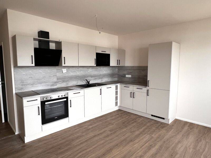 Erstbezug - barrierefreie Wohnung mit EBK & Balkon