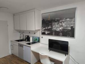 Keine Kaution: möbliertes 23-m²-Apartment am Brentanopark — 3 Min. zur Messe – 60489 Frankfurt am Main – Vorschaubild 4