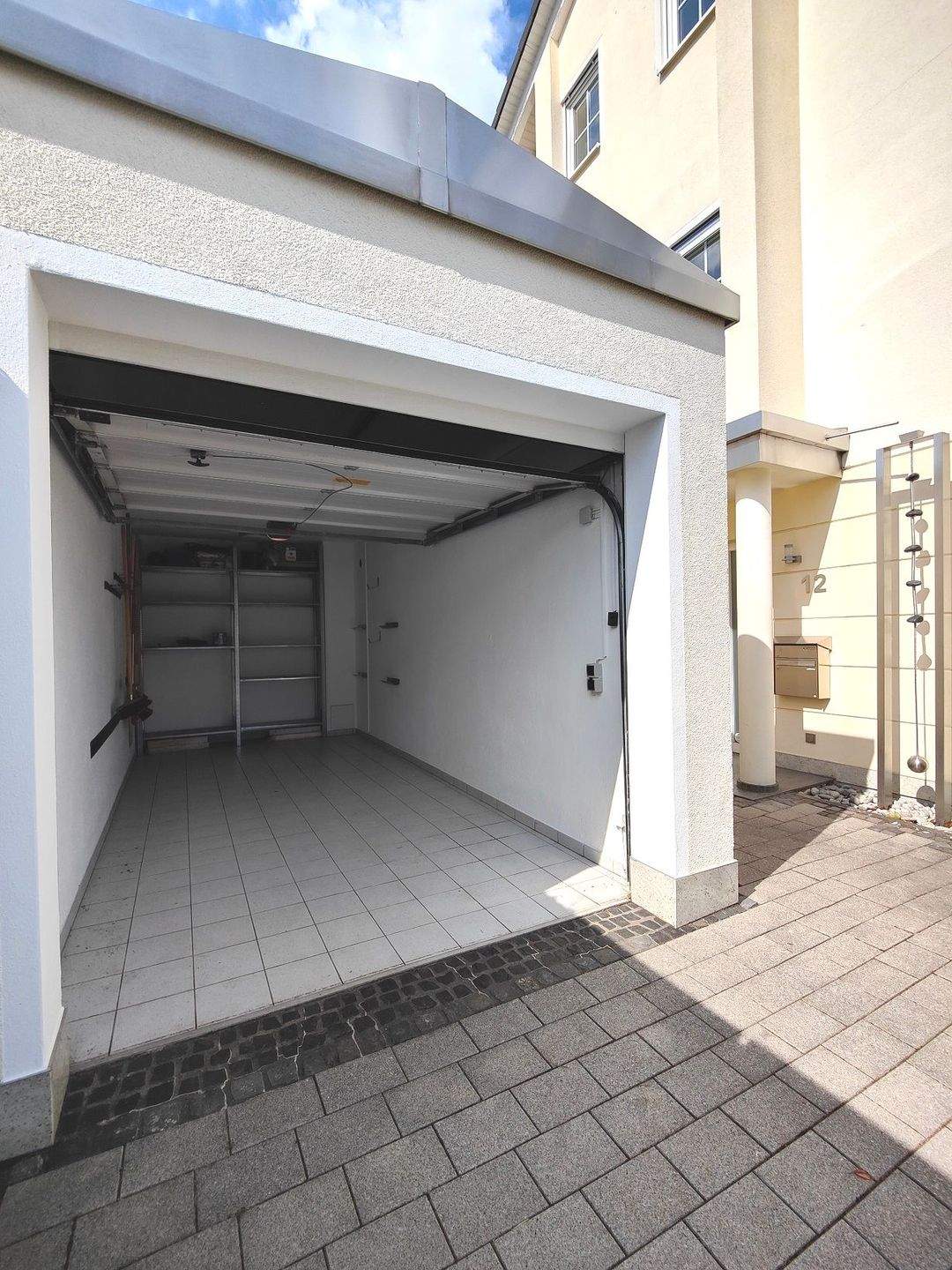 *** Vor den Toren Frankfurts - Exklusive Doppelhaushälfte mit hochwertiger Einbauküche & Garage! *** – Dreieich – Vorschaubild 4