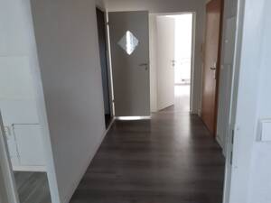 Helle 3-Zimmer-Wohnung mit Balkon in Suhl - Jetzt mieten und sparen! – 98527 Suhl – Vorschaubild 8