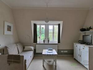 (EF1176_M) Dresden: Äußere Neustadt, geschmackvoll möbliertes 2-Zimmer-Apartment in historischem Gebäude, WLAN – 1097 Dresden – Vorschaubild 1