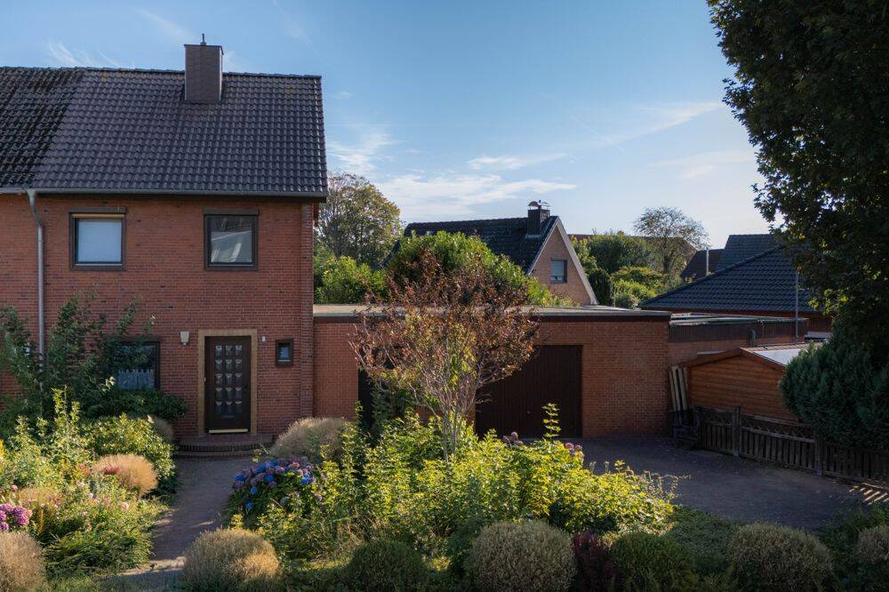 Gepflegtes Reihenendhaus mit Garage in bevorzugter Lage von Heide