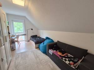 Modernes Einfamilienhaus mit Pool und großzügigem Grundstück in Niedernissa – 99099 Erfurt – Vorschaubild 8