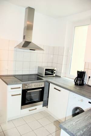 Bilk: stilvolle 2-Zimmer Wohnung mit Terrasse – 40223 Düsseldorf – Vorschaubild 2