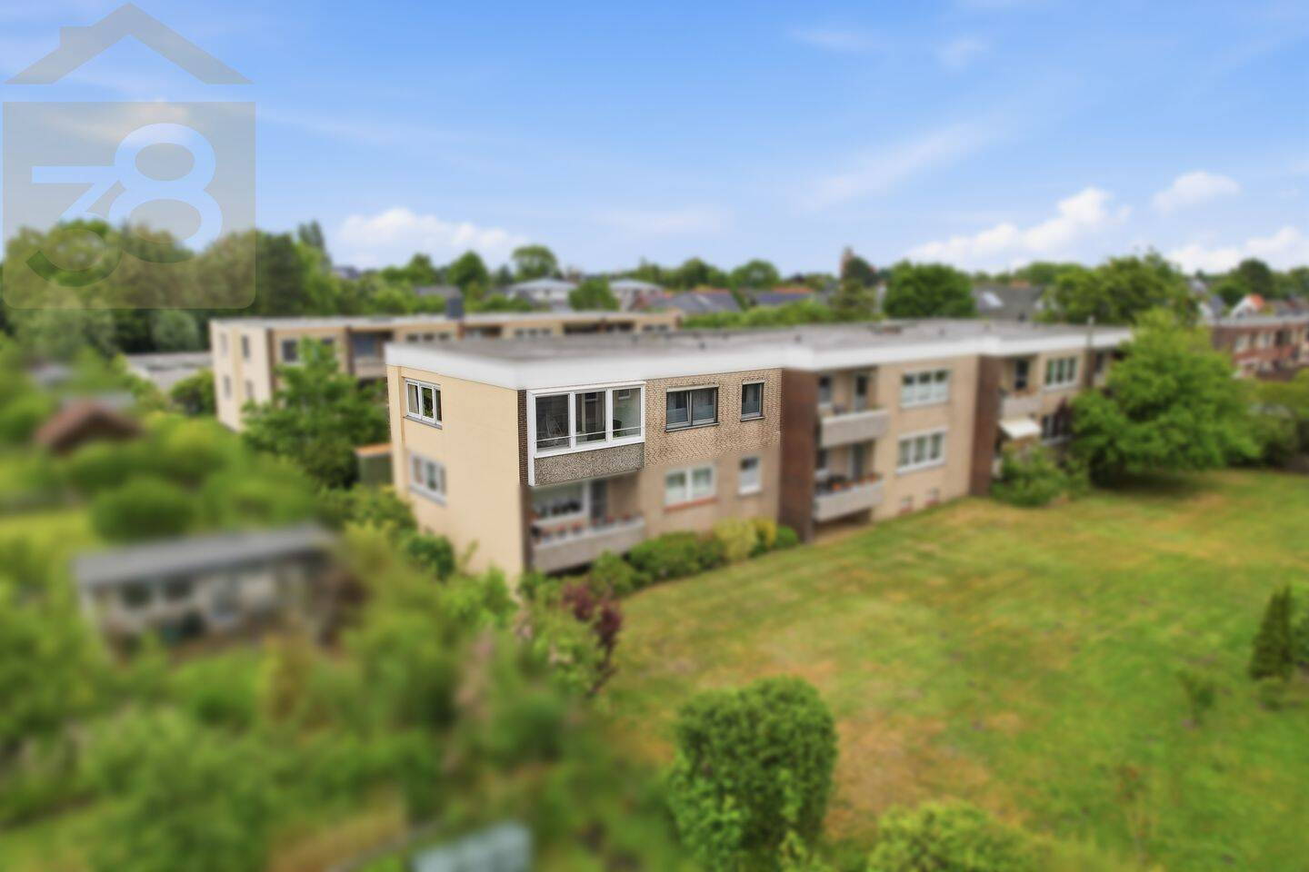Attraktive Eigentumswohnung mit Balkonund Garage in Cuxhaven! Meine Immobilie = Mein Partner! – Cuxhaven – Vorschaubild 2