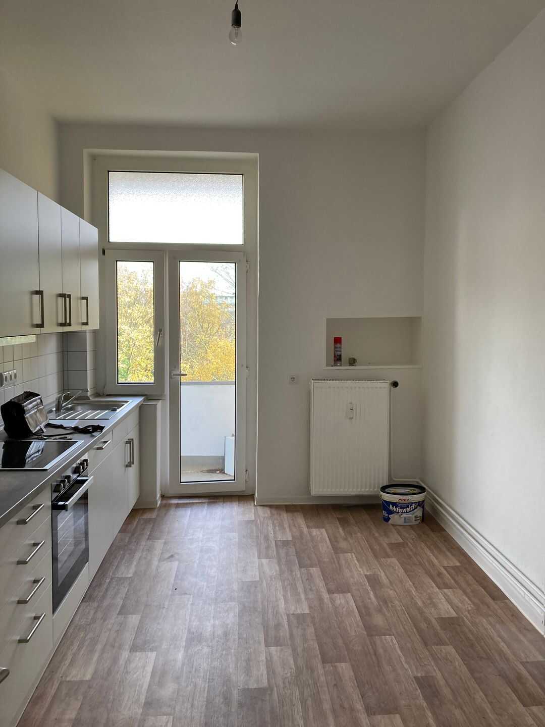 Attraktive 3. Zimmer-Wohnung mit Balkon und EBK – Duisburg – Vorschaubild 2