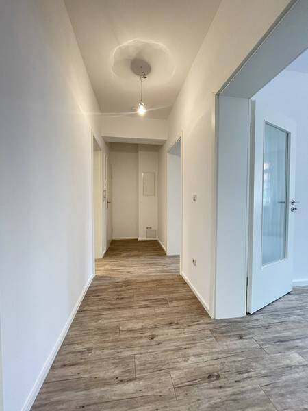 Stadtleben auf schönste Art: Moderne 2-Zimmer-Wohnung mit Balkon in Nürnberg-St. Leonhard – Nürnberg – Vorschaubild 9