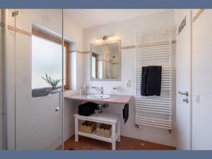 Möbliert: Neu möblierte 2-Zimmer Wohnung mit Balkon zum Erstbezug – 83700 Rottach-Egern – Vorschaubild 8