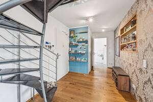 Stilvolle Maisonettewohnung in idyllischer Seitenstraße – 81825 München – Vorschaubild 5