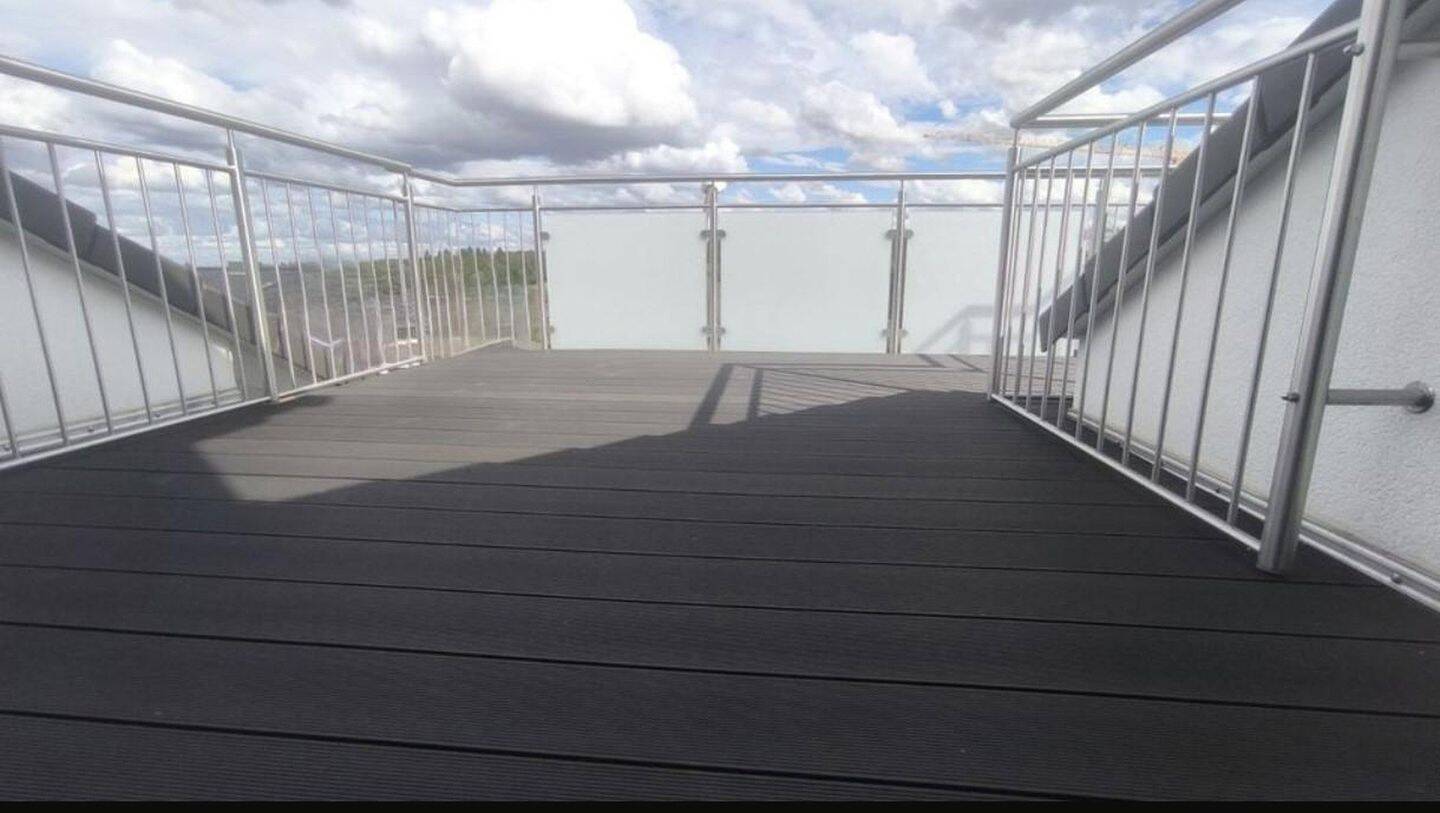Provifrei! Erstbezug, 2 Zimmer Dachterrassenwohnung 0,76%KfW Darlehen inkl!