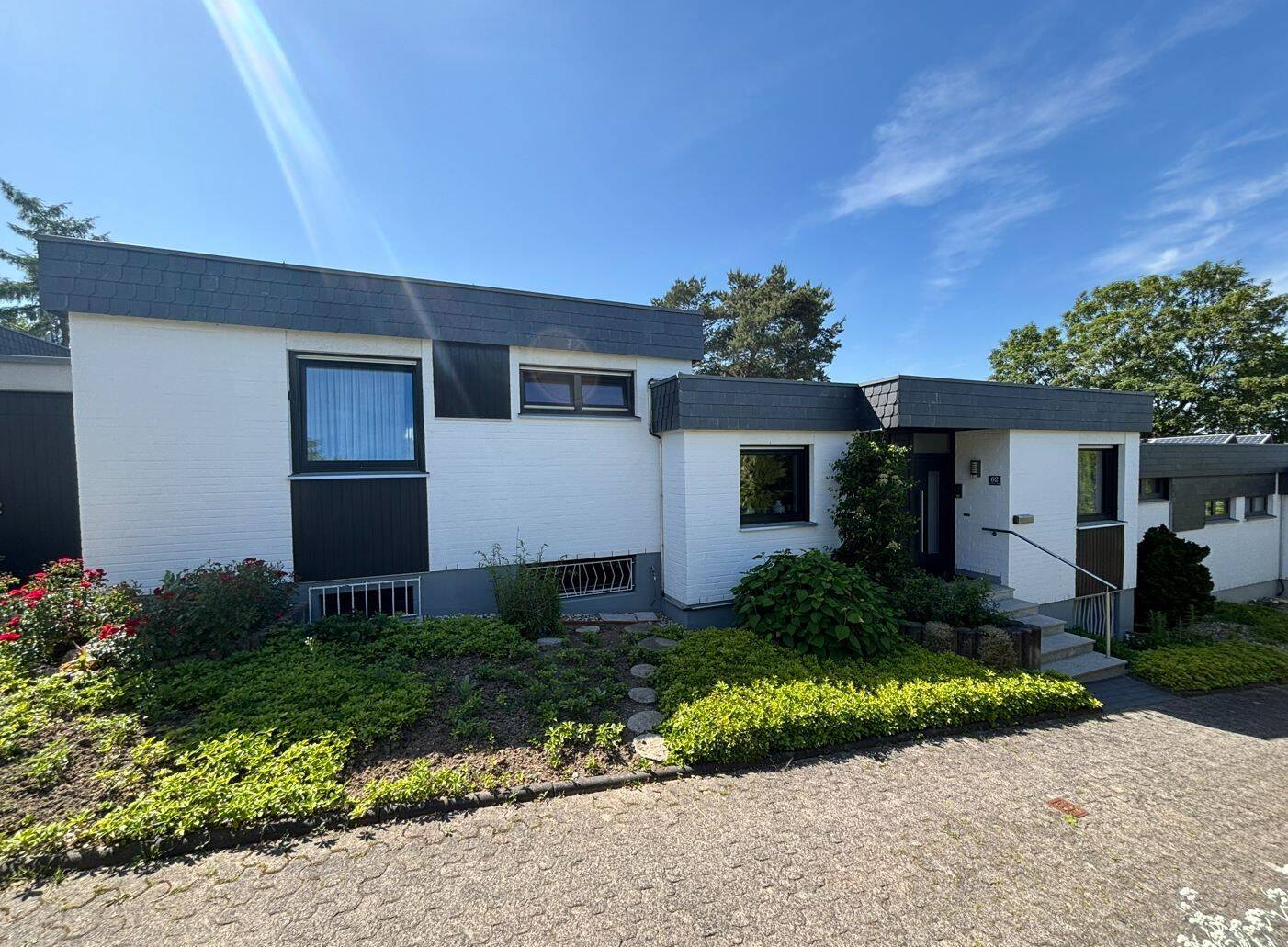Bungalow-Juwel in ruhiger Sackgassenlage mit traumhafter Gartenanlage auf dem Bonner Hartberg