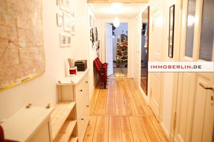 IMMOBERLIN.DE - Spitzenlage! Schöne Altbauwohnung mit ruhiger Südwestloggia – Berlin – Vorschaubild 5