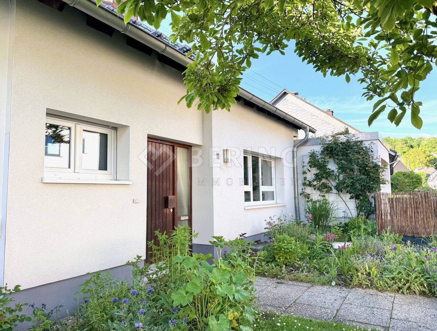 DOPPELHAUSHÄLFTE MIT GARAGE UND VIELEN MÖGLICHKEITEN | WEIDENAUER GIERSBERG – Siegen – Vorschaubild 5