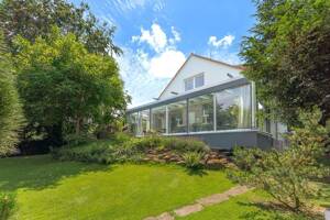 Zwischen Waldpfaden und Wohnkomfort - ein besonderes Einfamilienhaus am Habichtswald – 34128 Kassel – Vorschaubild 2