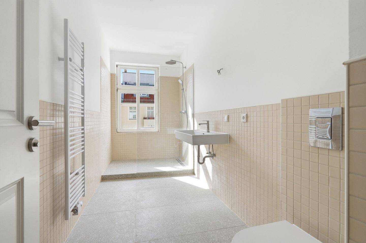 Wohnen im Prenzlauer Berg: Helle 3-Zimmer-Altbauwohnung mit Balkon – Berlin – Vorschaubild 7