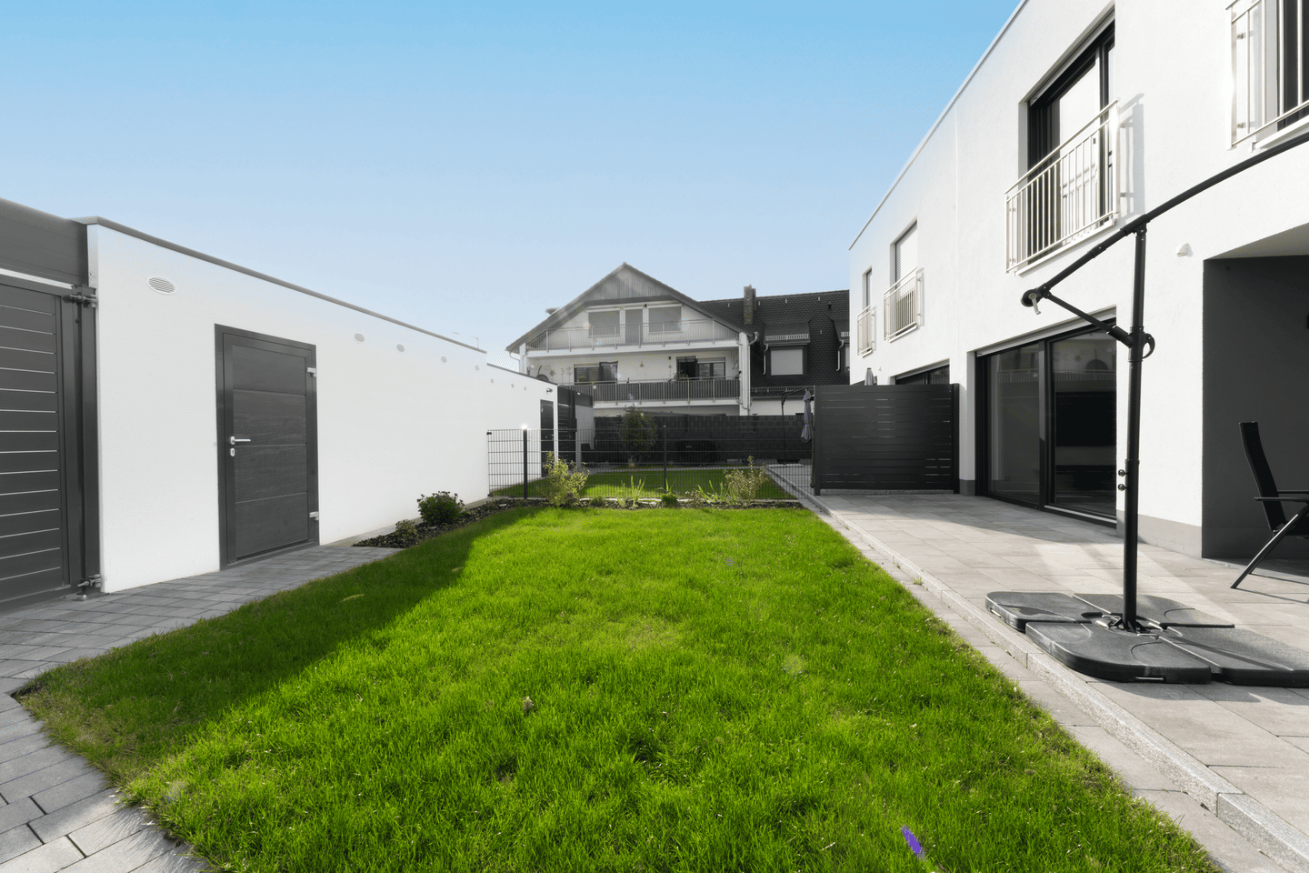 Nachhaltig & modern: Doppelhaushälfte (A+) mit Garage & Stellplatz in Großhabersdorf – Großhabersdorf – Vorschaubild 5