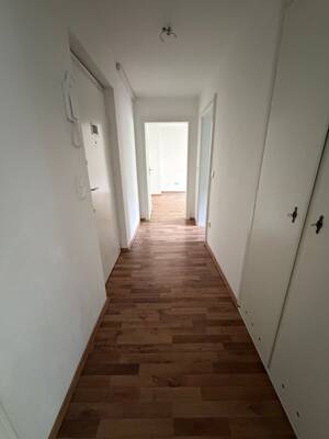 Kleines Raumwunder mit Einbauküche! – 91052 Erlangen – Vorschaubild 5