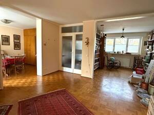 Einfamilienhaus Bungalow mit 142 m² Wfl.+ 90 m² Nfl. auf 650 m² großem Grundstück in ruhiger Lage! – 60439 Frankfurt am Main – Vorschaubild 5